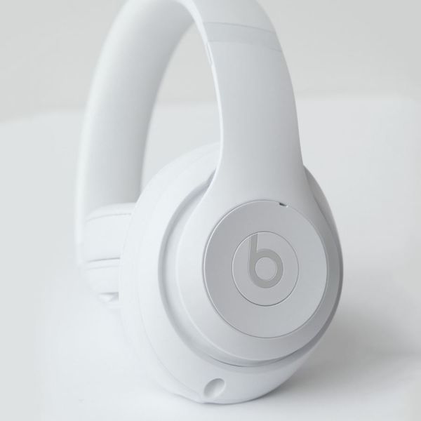 تصویر  Classic Headphones