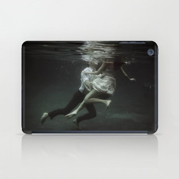 تصویر  Classic Cases & Skins